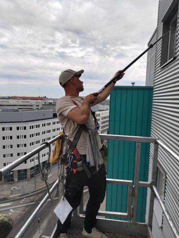 Köysitekniset työt ikkunanpesu